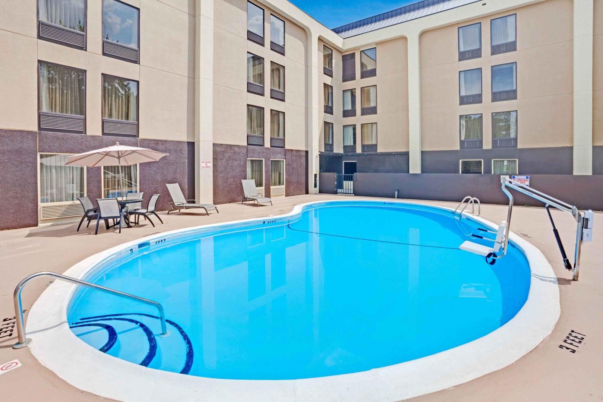 Wyndham Garden Charlotte Airport Southeast Ξενοδοχείο Εξωτερικό φωτογραφία